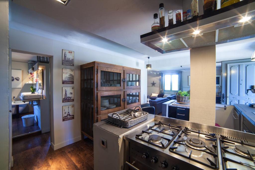 L'Auberge De L'Aubergine Eygalières Kamer foto